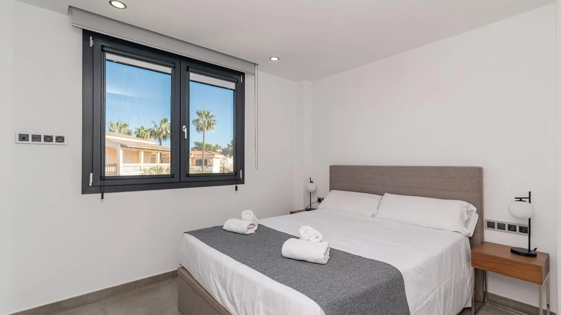 Villa Corb Mari II By Sealand Villas 穆罗海滩
